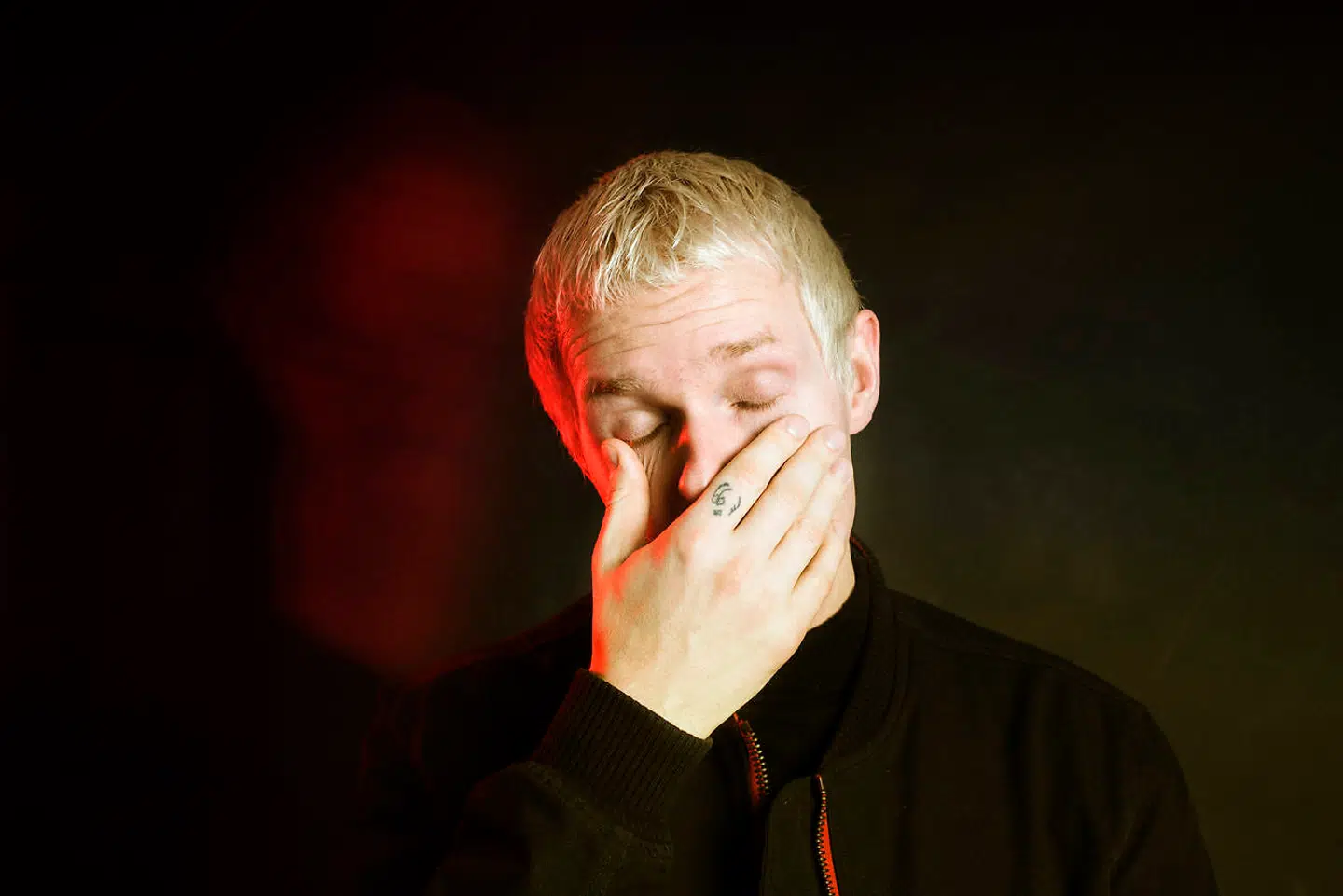 Niels Brandt og bandet Minds of 99 ude med nyt album, "Solkongen, del 2"