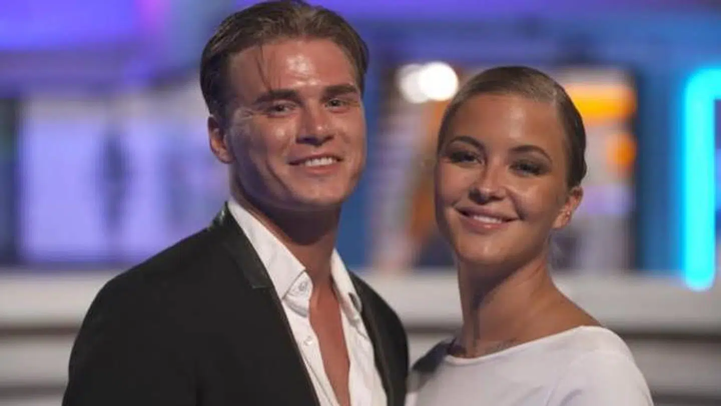 Olivia Salo og Joakim Meskali i 'Love Island'.