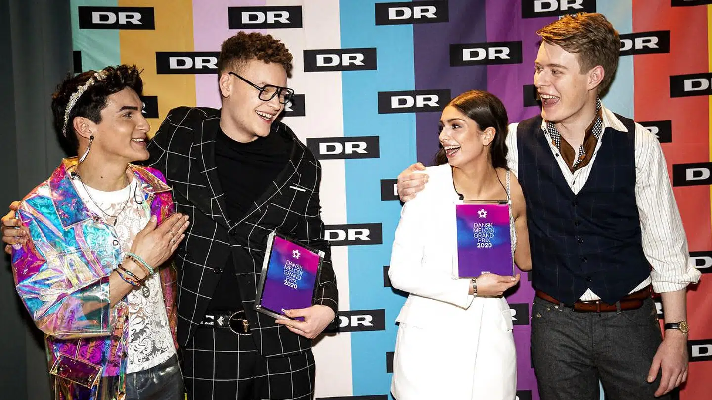Sander Sanchez blev nummer to i det danske Melodi Grand Prix 2020. Her ses han med vinderne Ben & Tan samt Emil, der tog tredjepladsen.