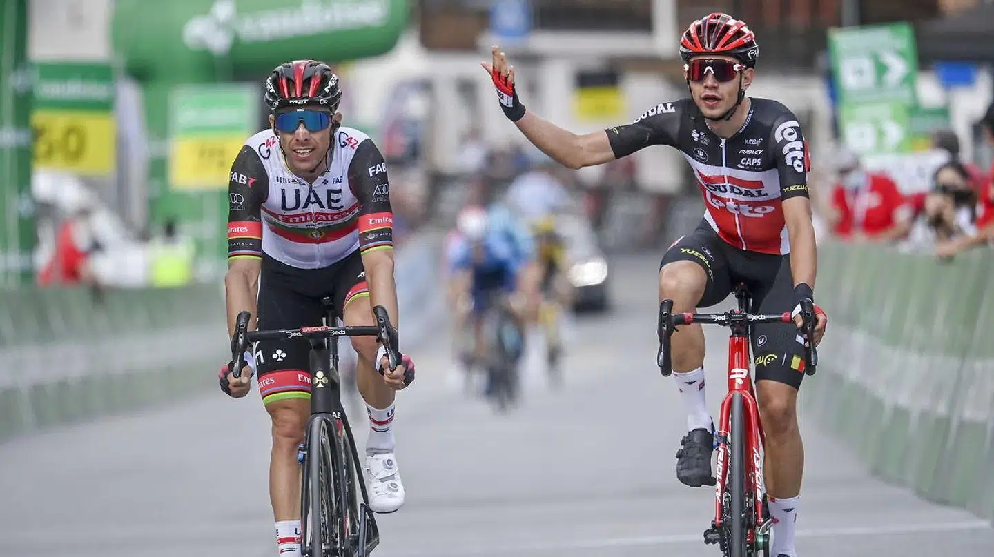 Andreas Kron (th.) viser sin utilfredshed med portugiseren efter fredagens etape.