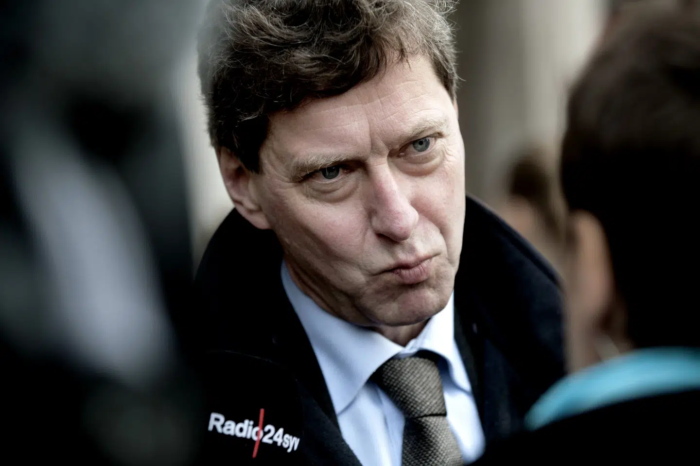 Advokat Jakob Lund Poulsen er udspørger i Tibetkommissionen. Fredag sukker han flere gange under afhøringer af to personer fra Udenrigsministeriet.