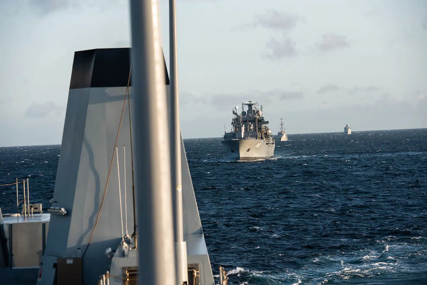 Omkring 4.000 soldater deltager i den storstilede militærøvelse.