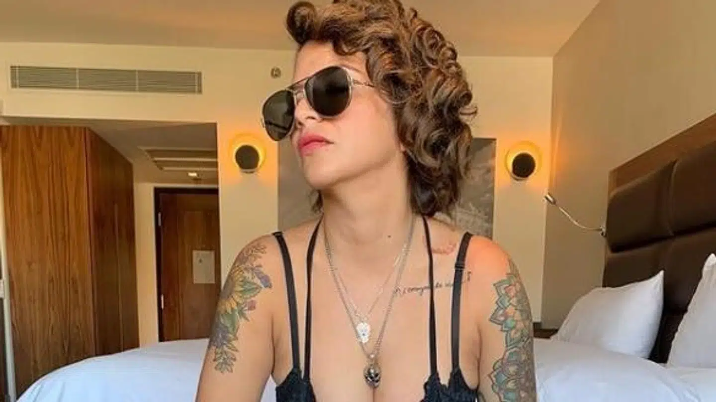 Rocio Pino lover gratis brystoperationer i sin valgkampagne.