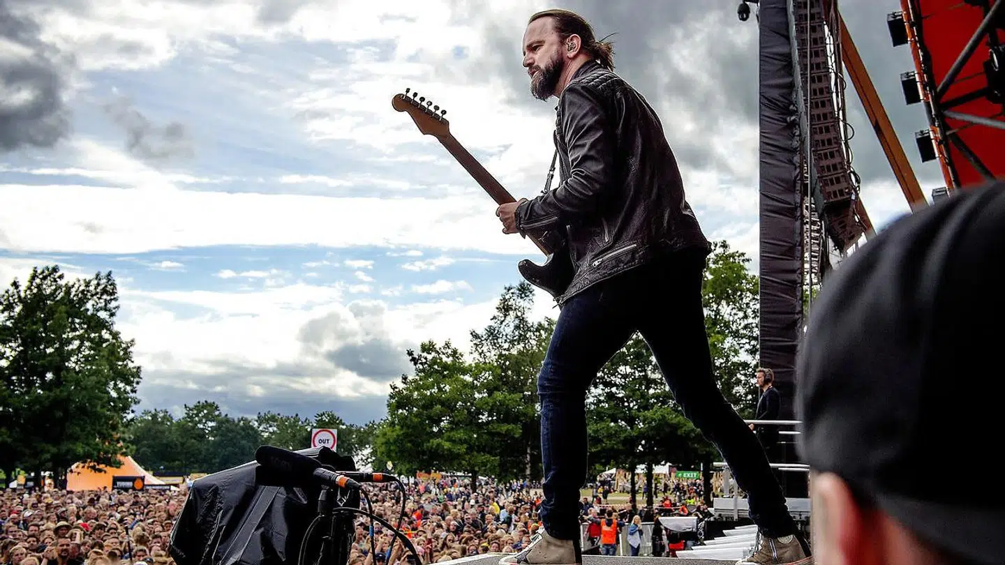 Tim Christensen har haft stor succes som musiker, både med bandet Dizzy Mizz Lizzy og som soloartist. Her ses han i front for Dizzy Mizz Lizzy på Orange Scene til Roskilde Festival i 2016.