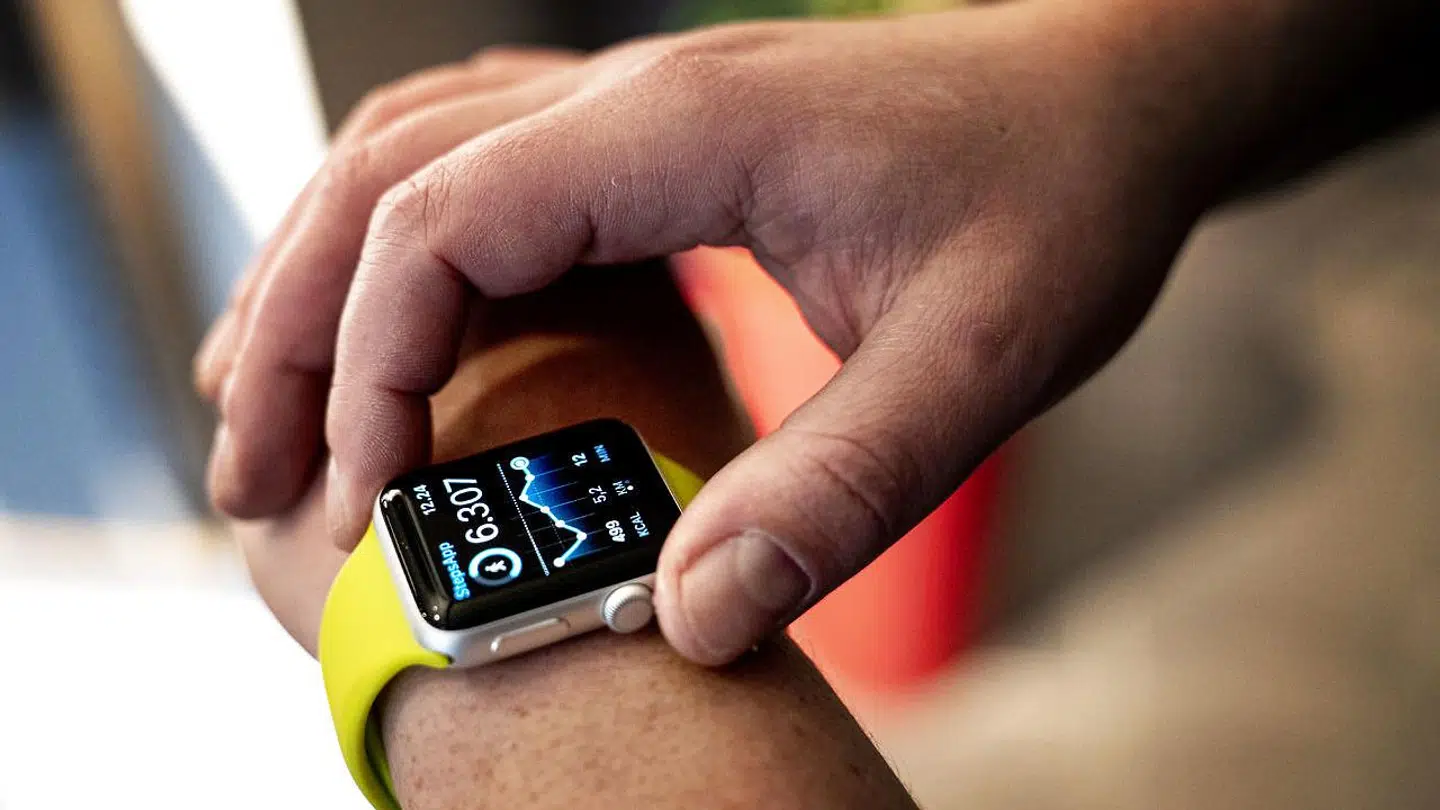 Flere bruger smartwatches til at overvåge deres søvn.