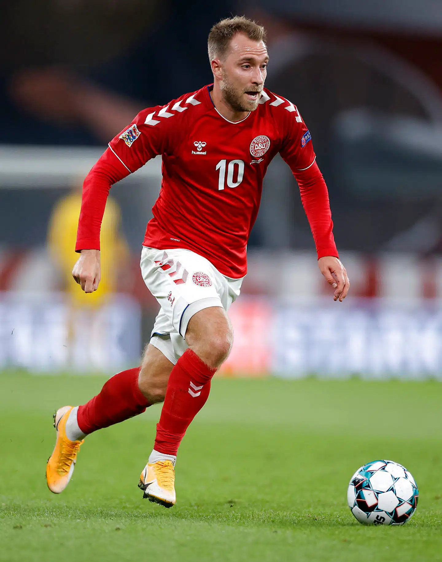Christian Eriksen håber og tror på, at Danmark fortsætter i EM-slutrunden længe efter, at de indledende puljekampe er forbi i Parken.
