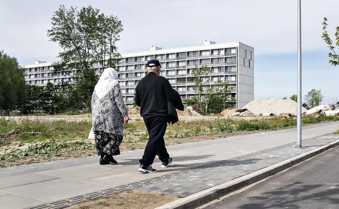 En revideret udgave af loven om hjemrejsestøtte er nu vedtaget. Den forventes at træde i kraft 1. august.