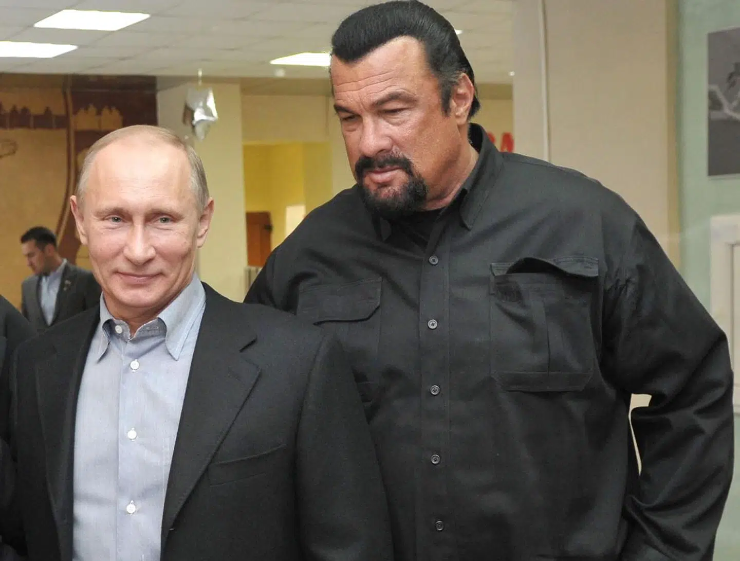 Præsident Putin og Steven Seagal fotograferet sammen i 2013.