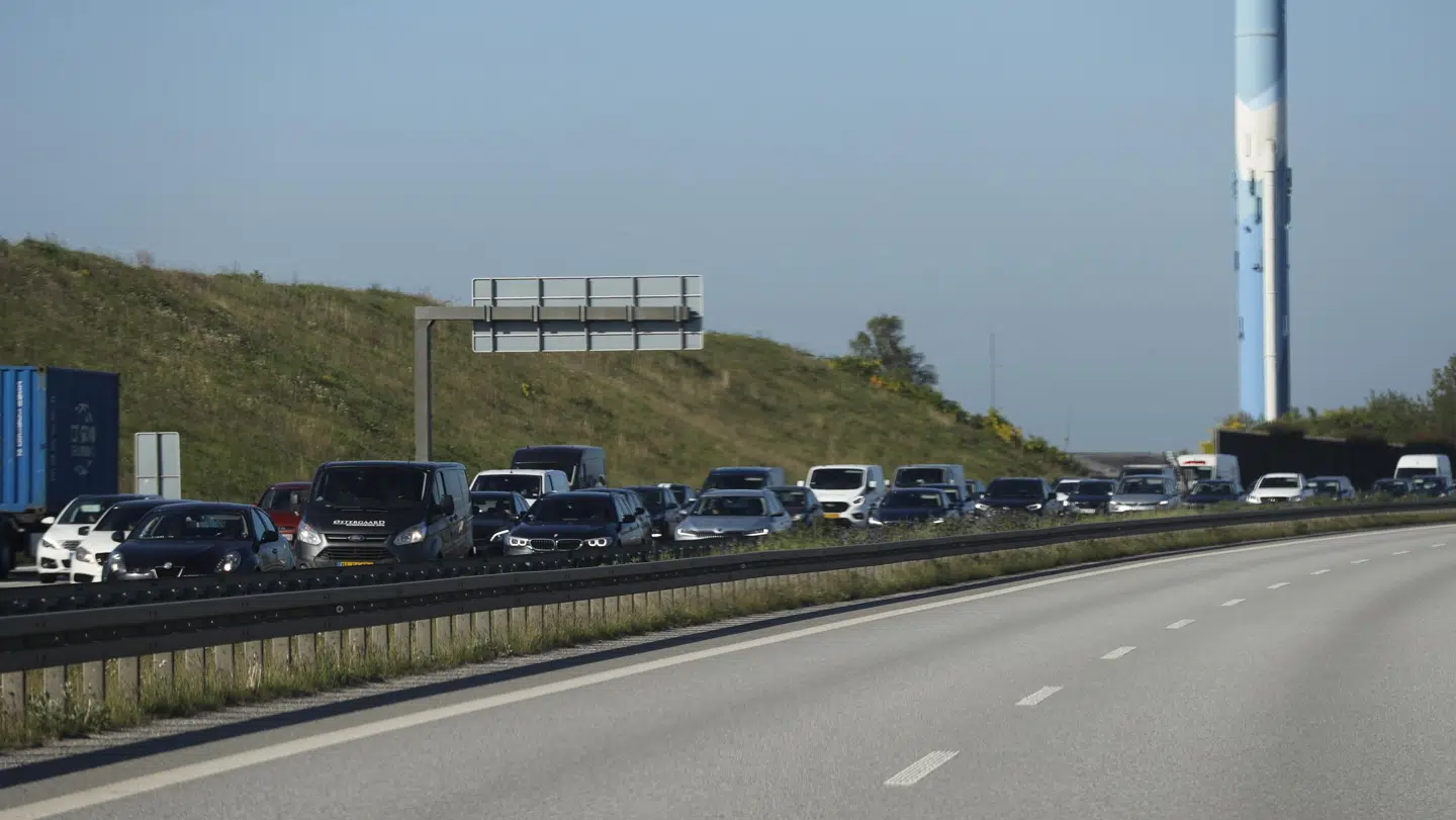 Morgentrafikanter i kø på Køge Bugt Motorvejen.