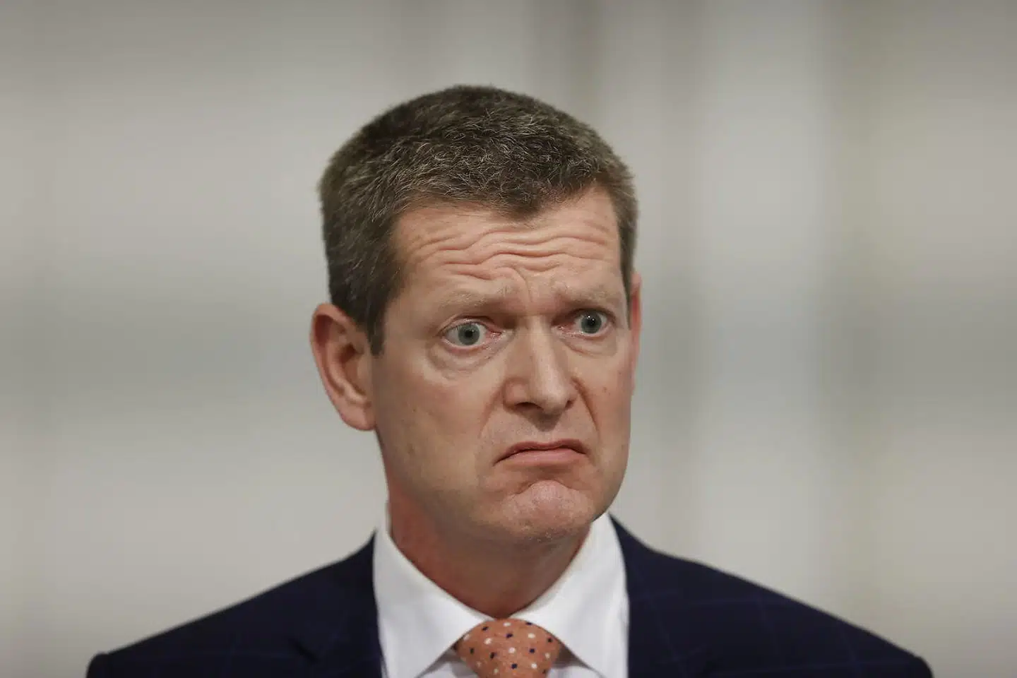 Fra venstre, direktør for Sundhedsstyrelsen Søren Brostrøm, sundhedsminister Magnus Heunicke (S), statsminister Mette Frederiksen (S), justitsminister Nick Hækkerup (S) samt direktør i Statens Serum Institut (SSI) Henrik Ullum ved pressemøde i Spejlsalen i Statsministeriet i København onsdag den 24. februar 2021. Statsministeren holder onsdag pressemøde i forbindelse med situationen omkring corona / covid-19. Tidligere på dagen blev det udmeldt, at Regeringen har indgået en aftale om første fase af en genåbning. **Pooldækning: Kan anvendes vederlagtfrit til redaktionel omtale. Dækningen er leveret af Politiken**. (Foto: Jens Dresling/Ritzau Scanpix)