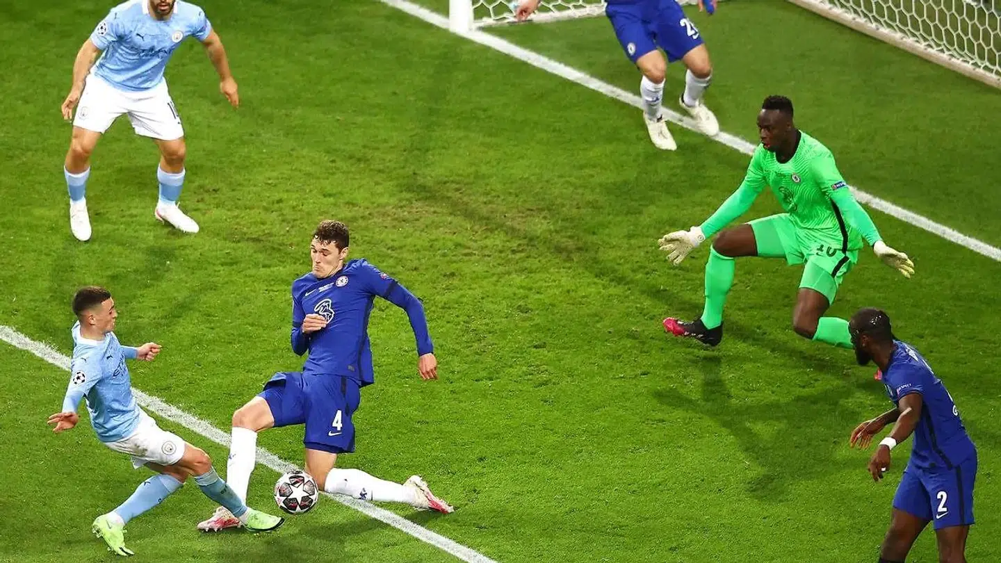 Andreas Christensen havde flere kæmpe aktioner i slutminutterne af finalen.