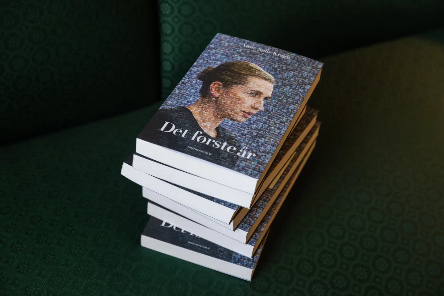 Bogen 'Det første år' udkommer 31. maj. Her følger Anne Sofie Kragh Mette Frederiksens vej til Statsministeriet samt det første år på posten. Foto: Jacob Crawfurd/Byrd