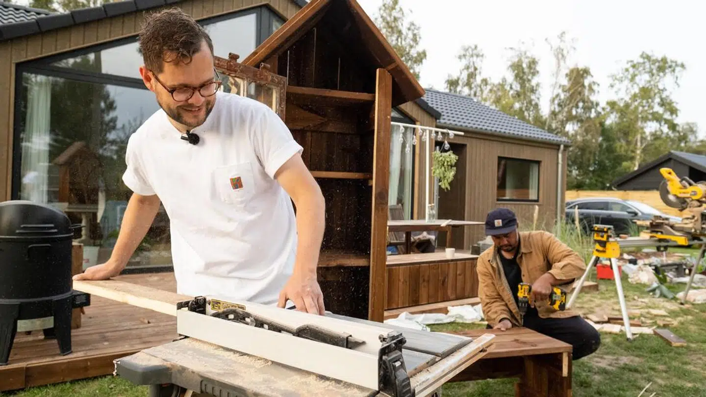 Kaspar og Lambang vandt deres drømmesommerhus i TV 2-programmet 'Sommerdrømme'.