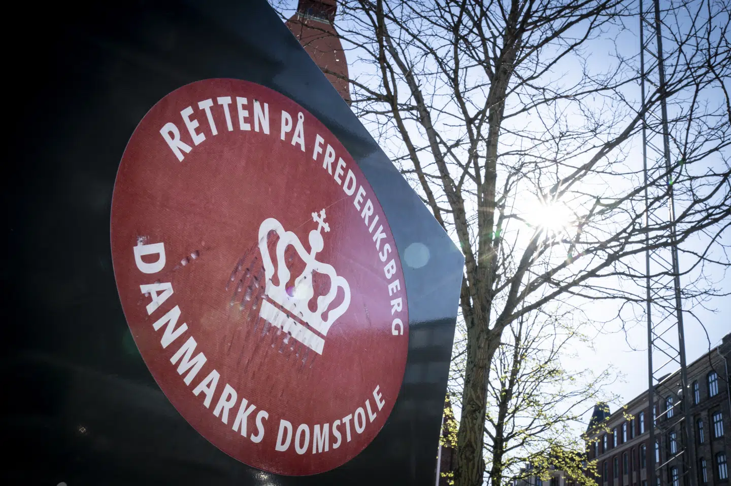 Retten på Frederiksberg behandler torsdag en sag imod en 20-årig mand. Han er tiltalt for voldtægt og for trusler og afpresning af en gruppe unge kvinder og piger. (Arkivfoto). Mads Claus Rasmussen/Ritzau Scanpix