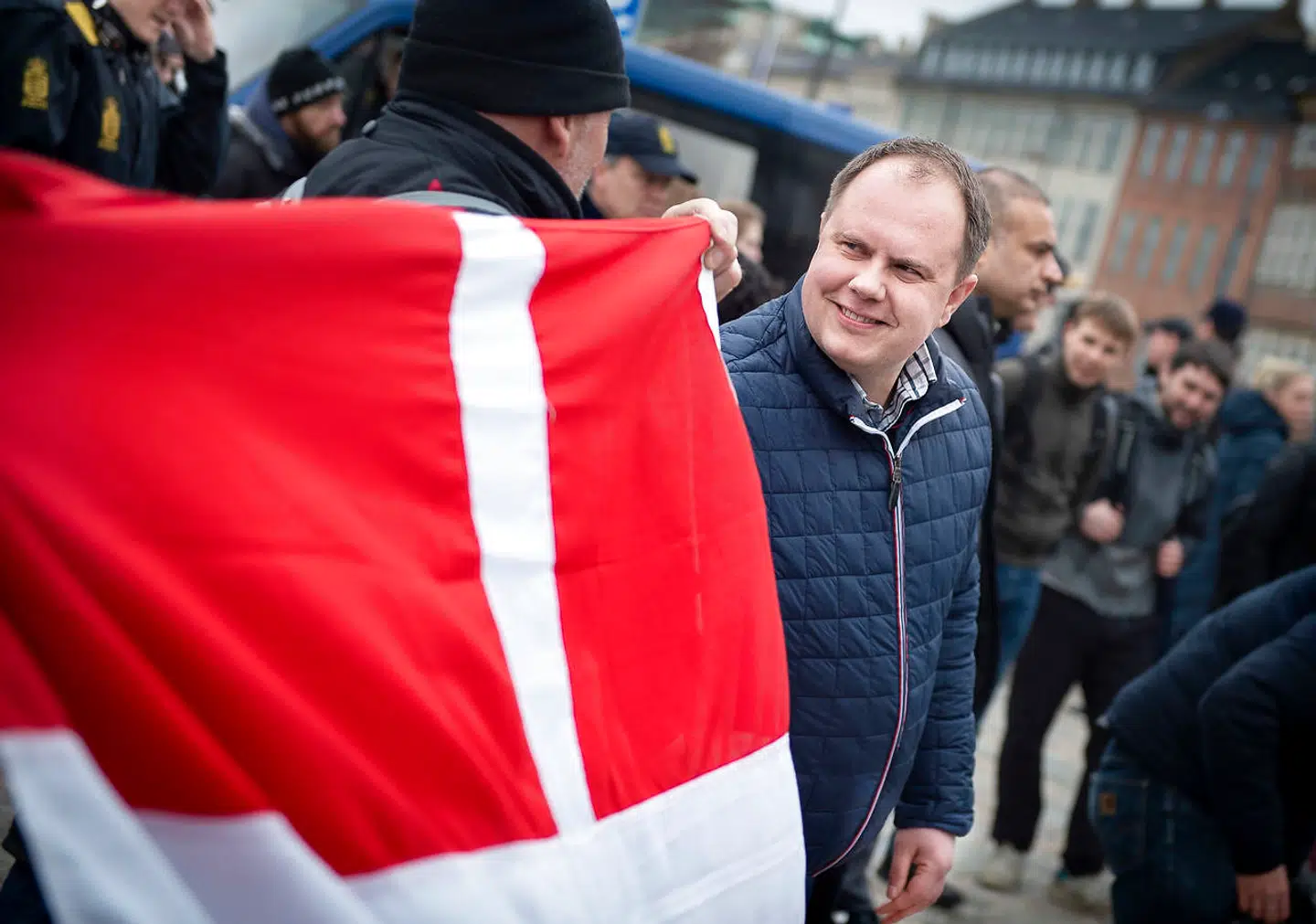 Dansk Folkepartis Martin Henriksen mener, at de børn, som nu vender tilbage til Danmark fra lejrene i Syrien, er børnesoldater. Her er han til demonstration mod Hizb Uth Tahrir.