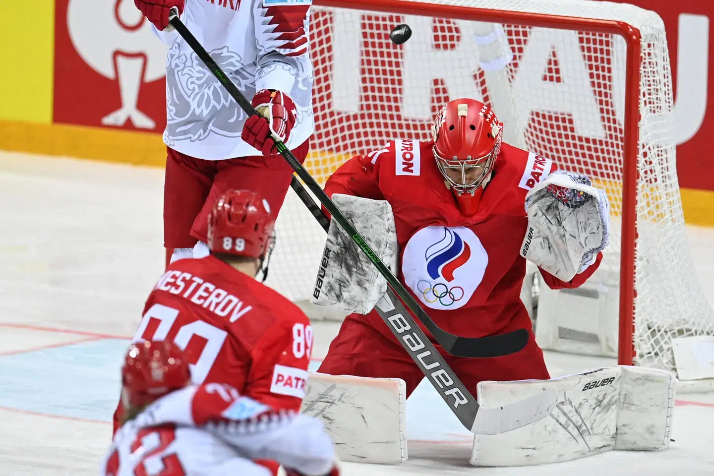 Nicolai Meyer var centimeter fra udligning til 1-1, da han hamrede pucken på overliggeren i tredje periode. Gints Ivuskans/Ritzau Scanpix