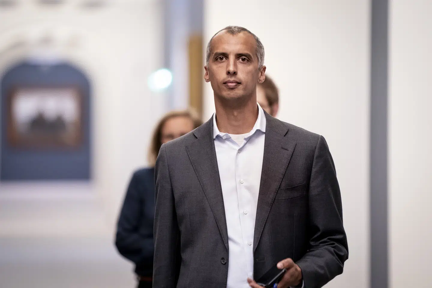 Udlændinge- og integrationsminister Mattias Tesfaye (S) har ikke mange venner i Folketinget, når det kommer til placeringen af et nyt udrejsecenter. Liselotte Sabroe/Ritzau Scanpix