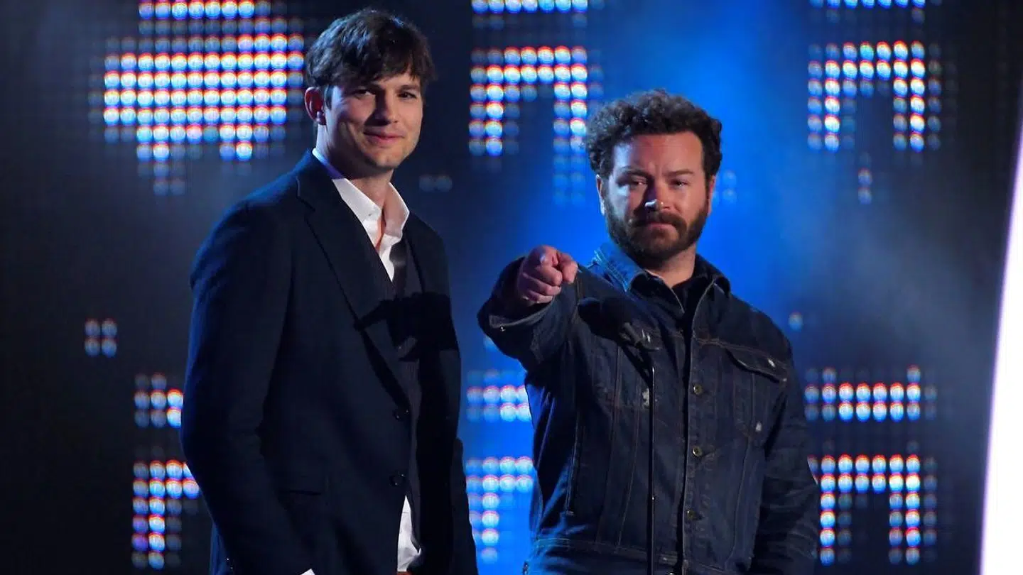 Masterson med Aston Kutcher til CMT Music Awards i 2017. De to spillede sammen i 'That '70s Show' og senere igen i 'The Ranch' i 2017, hvor Danny Masterson dog endte med at blive skrevet ud af serien på grund af politiefterforskningen mod ham. Det skete i kølvandet på MeToo-bevægelsens opmærksomhed. REUTERS/Harrison McClary/File Photo.