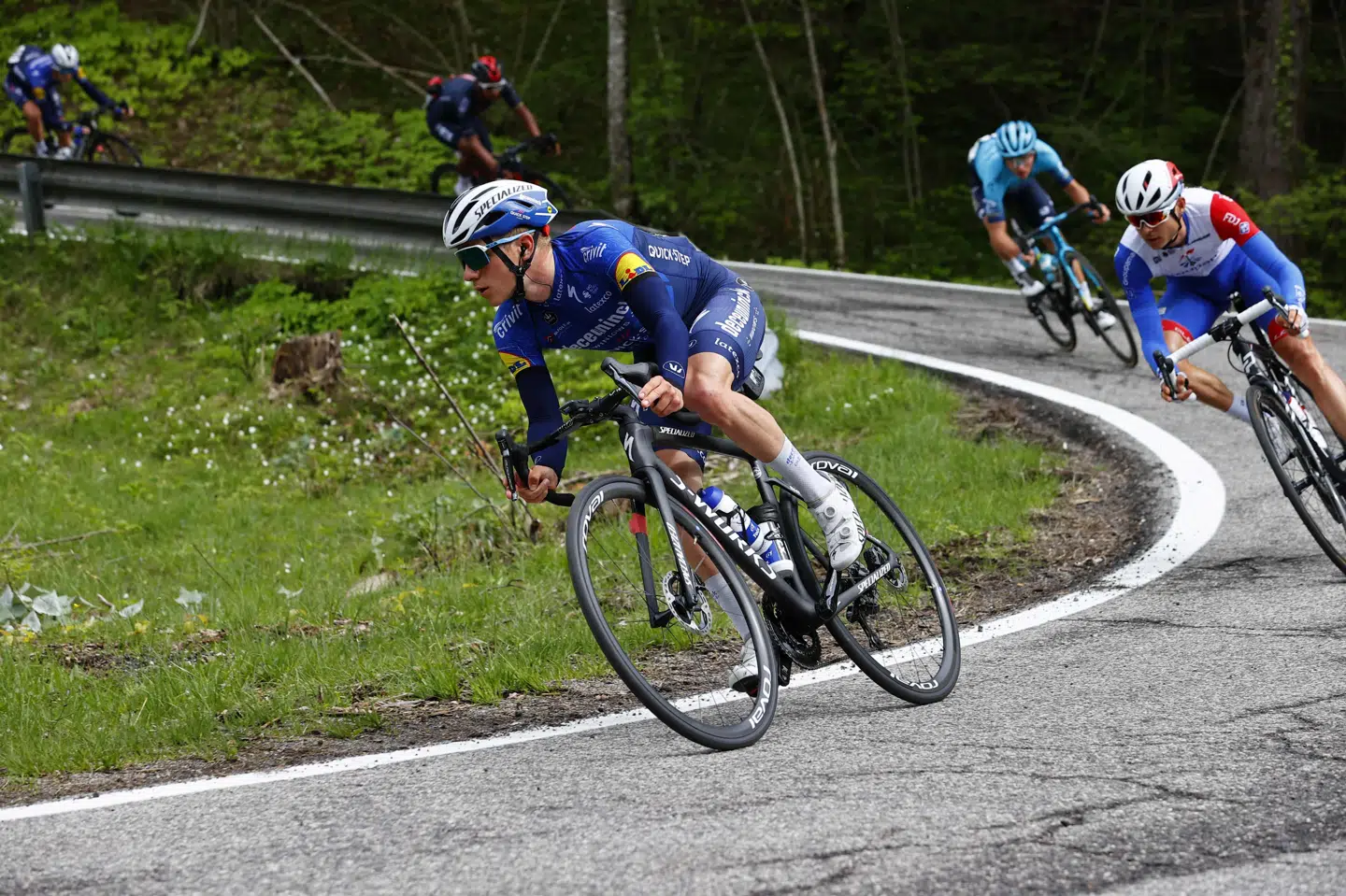 Remco Evenepoel tabte 24 minutter på mandagens etape. Luca Bettini/Ritzau Scanpix