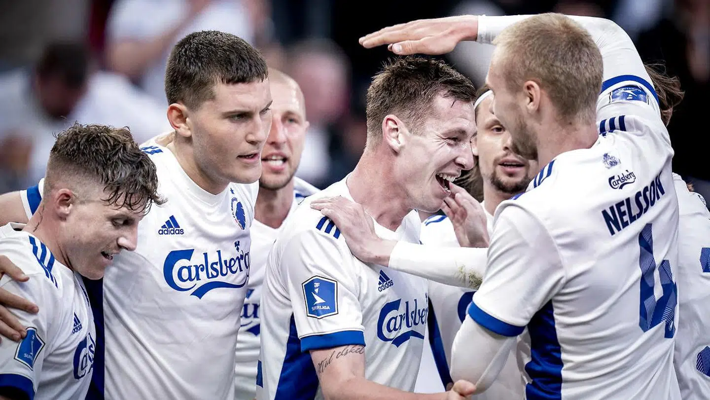 FC København har fået flere spillere til startopstillingen transferfrit, men der er mange dyre reserver på bænken.