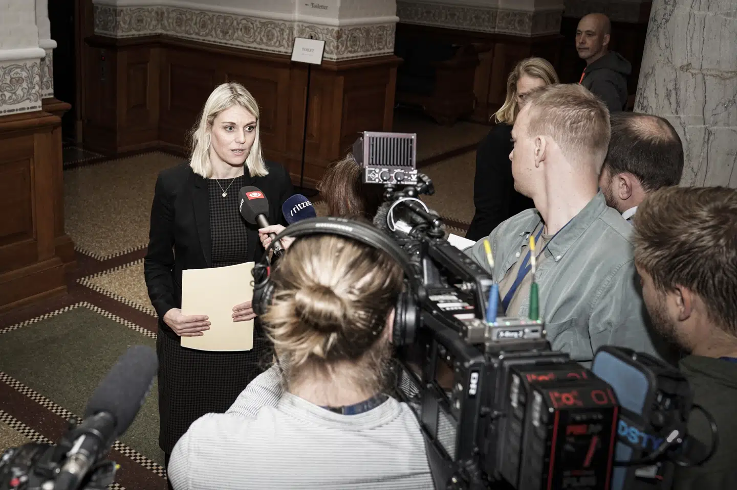 - Det er væsentligt, at det er i tæt samarbejde med og på invitation af irakerne, så det er vigtigt, at de er med hele vejen, siger Trine Bramsen, der netop har forladt luftbasen. (Arkivfoto) Niels Christian Vilmann/Ritzau Scanpix