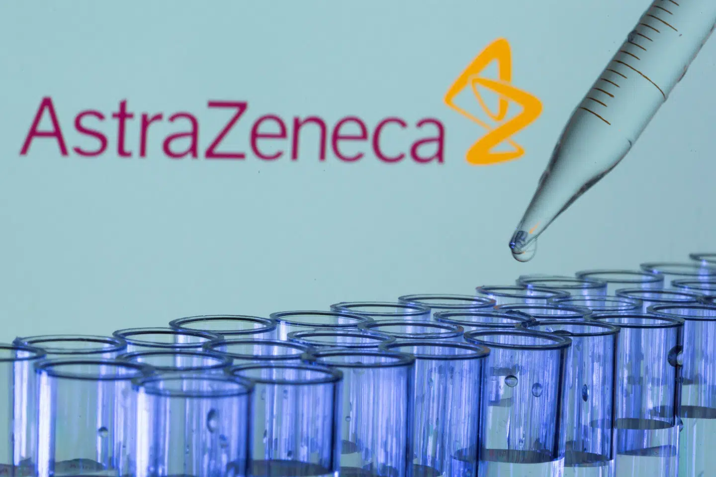 AstraZeneca er en af de to vacciner, der benyttes i tilvalgsordning med vacciner. (Arkivfoto) Dado Ruvic/Reuters