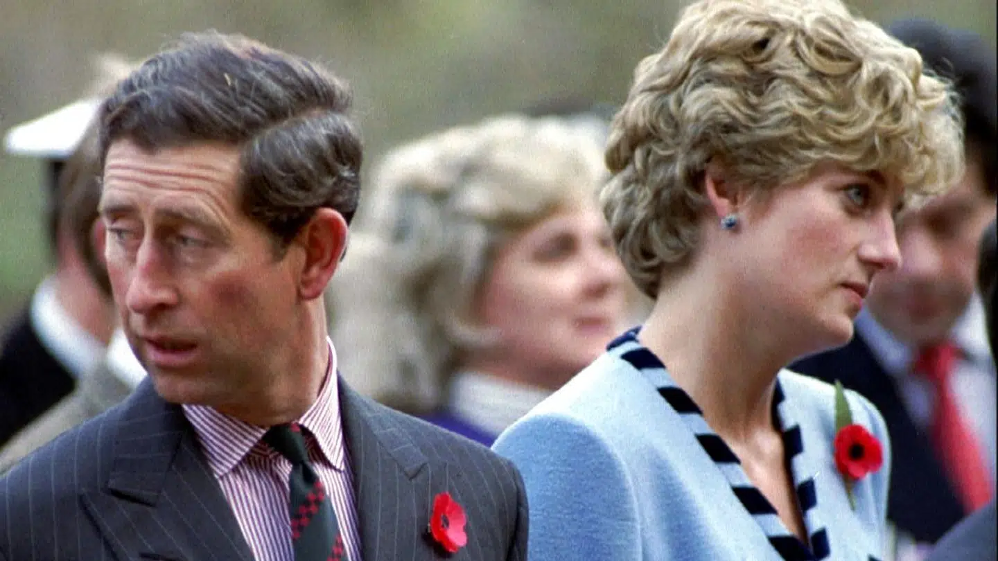 Arkivfoto af prinsesse Diana og prins Charles i 1992.