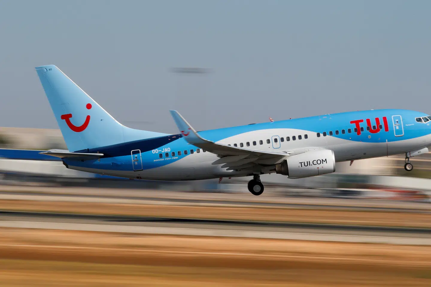 Der er stor interesse for at komme ud at rejse igen. Rejseselskabet TUI har udsolgt på sine kommende afgange til Mallorca. (Arkivfoto) Paul Hanna/Reuters