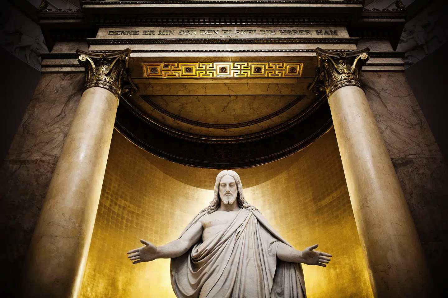 Kvinderne klager over, at præsten blandt andet i forbindelse med sjælesorgssamtaler har gjort tilnærmelser, mens de stod i en sårbar situation. (Arkivfoto.) Niels Ahlmann Olesen/Ritzau Scanpix