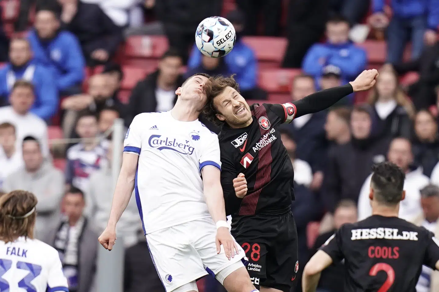 Der var masser af tætte nærkampe i superligakampen mellem FC København og FC Midtjylland i Parken. FCK endte med at vinde kampen. Liselotte Sabroe/Ritzau Scanpix