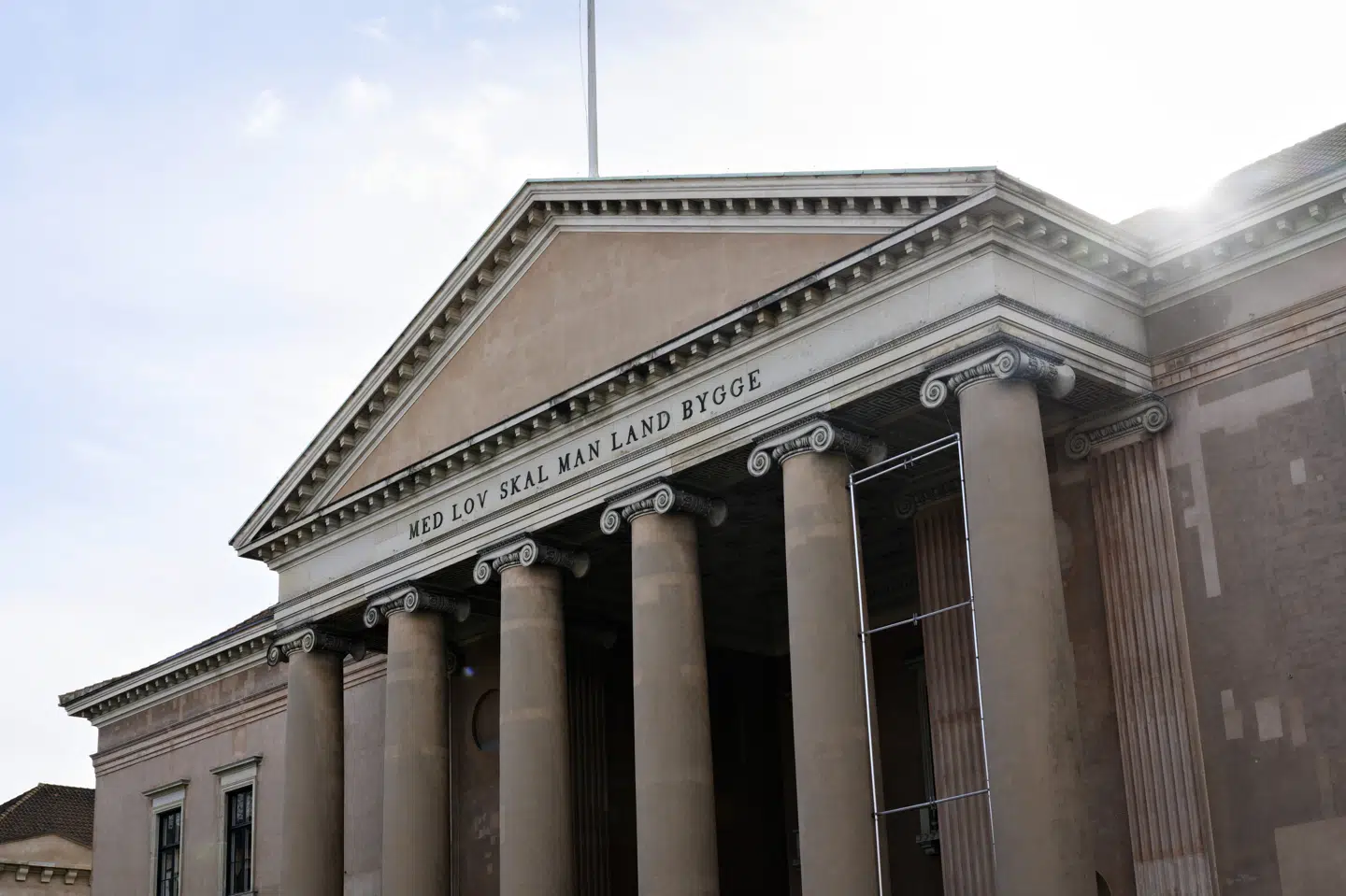 En 29-årig mand blev onsdag morgen fremstillet i et grundlovsforhør i Københavns Byret, hvor han sigtes for en række seksuelle overgreb - blandt dem voldtægt, blufærdighedskrænkelse og ulovlig tvang. (Arkivfoto) Philip Davali/Ritzau Scanpix