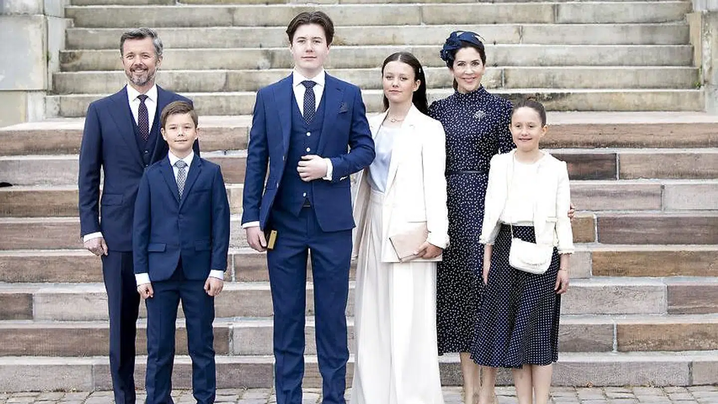 Intet var modemæssigt overladt til tilfældighederne, da prins Christian skulle konfirmeres. »Det var Danmarks mest velstylede familie, vi så træde frem der. Der var ingen tvivl om, at alt var koordineret ned til mindste detalje,« vurderer Elles chefredaktør, Cecilie Ingdal.