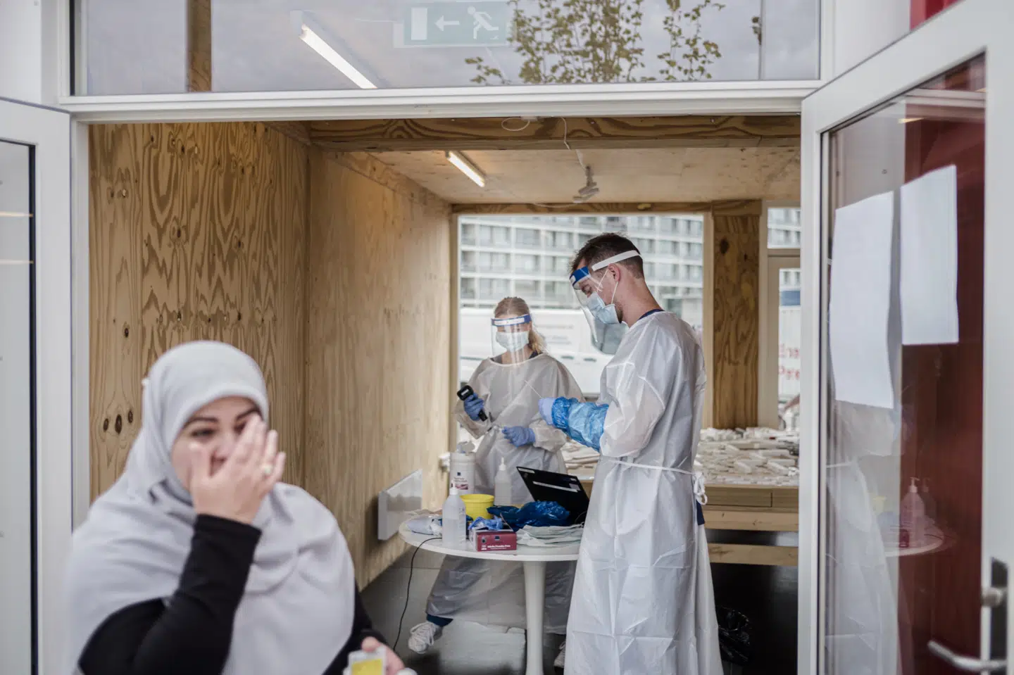 Det seneste døgn er 836 personer blevet testet positive for coronavirus via PCR-test. (Arkivfoto) Michael Drost-Hansen/Ritzau Scanpix