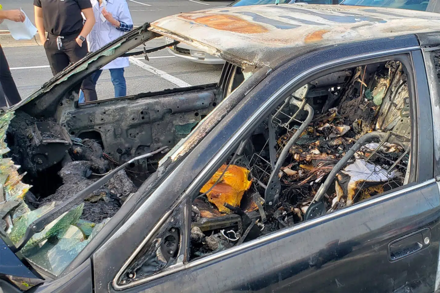 Bilen var helt udbrændt.