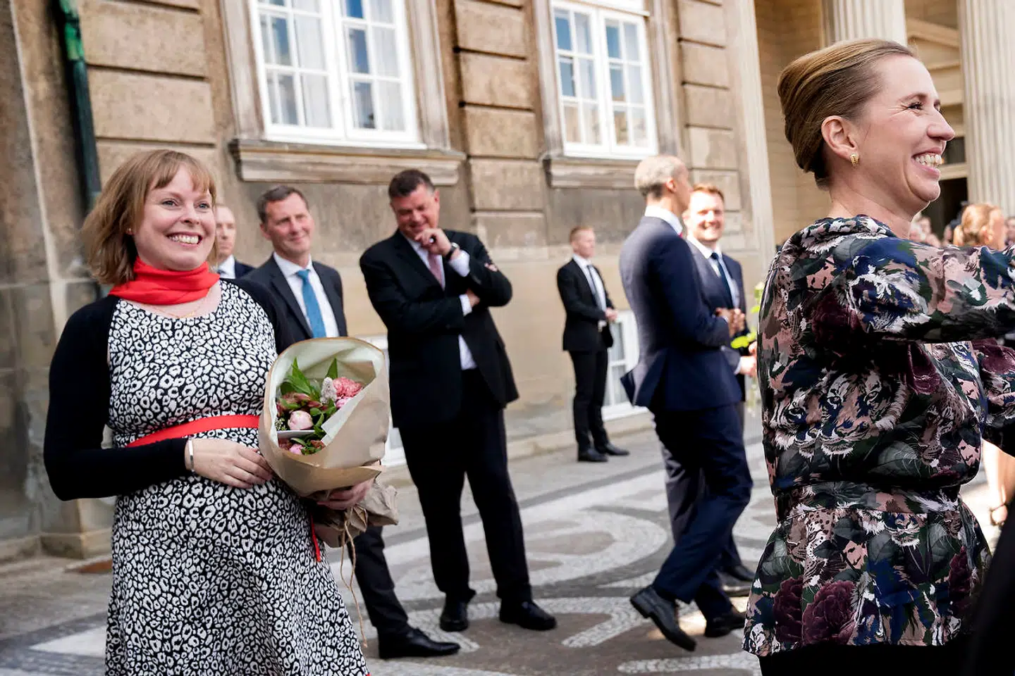 Stort smil, blomster og gravid mave. Det var en tydeligt glad Joy Mogensen, der blev præsenteret som kultur- og kirkeminister sidst i juni måned 2019. Men i oktober måned blev hendes lille pige født uden at være i live og fra starten af 2020 har hendes embedsperiode været præget af voldsom kritik.