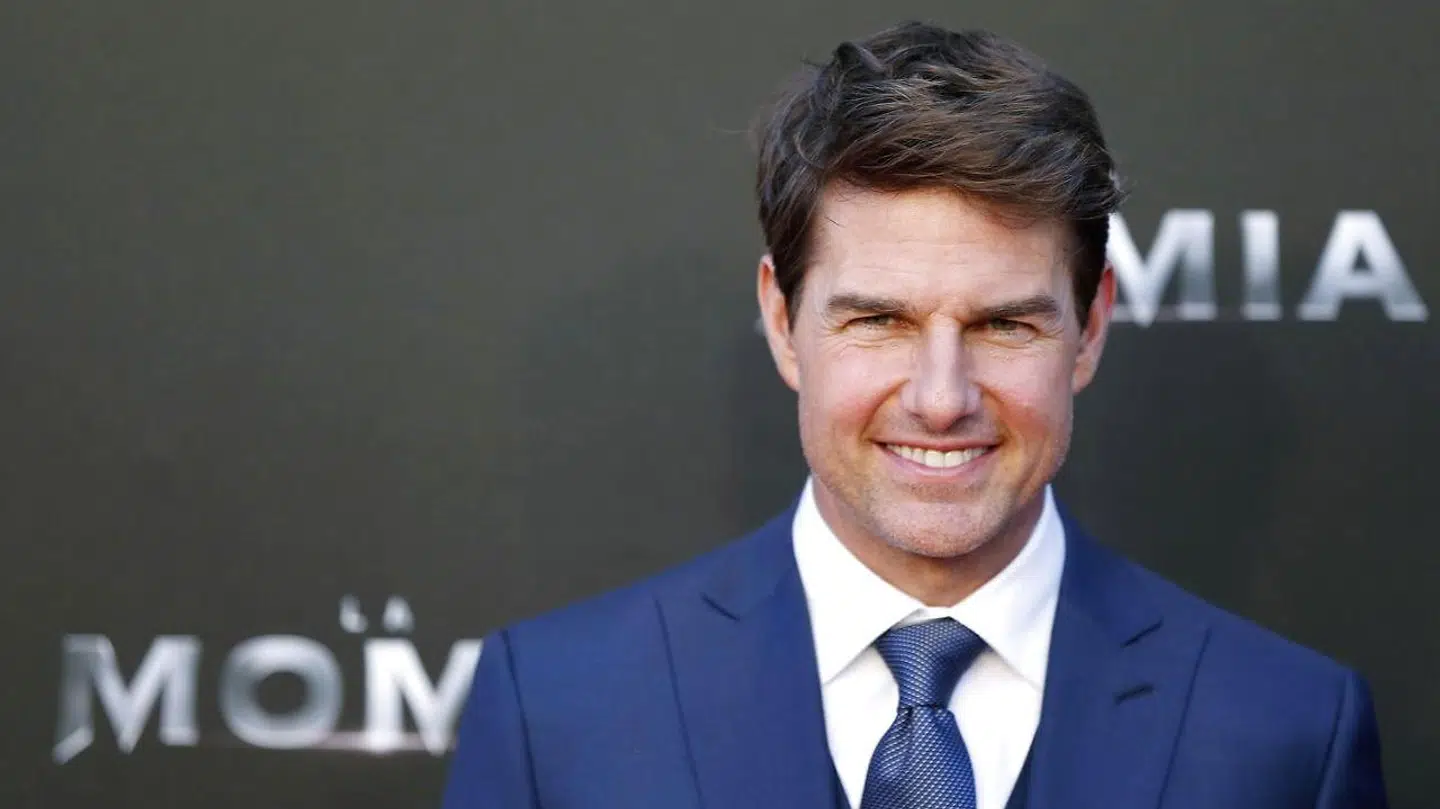 Tom Cruise har leveret sine Golden Globes tilbage til HFPA.
