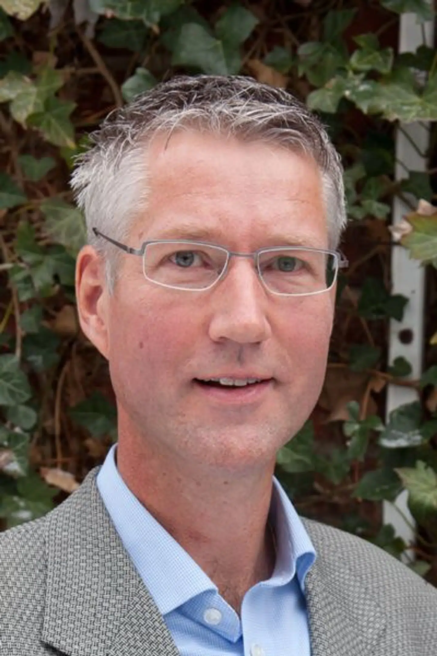 Mogens Ohm Jensen er sognepræst ved Jacobskirken i Roskilde – det var uden for kirken, at den 29-årige mand blev stukket ned.