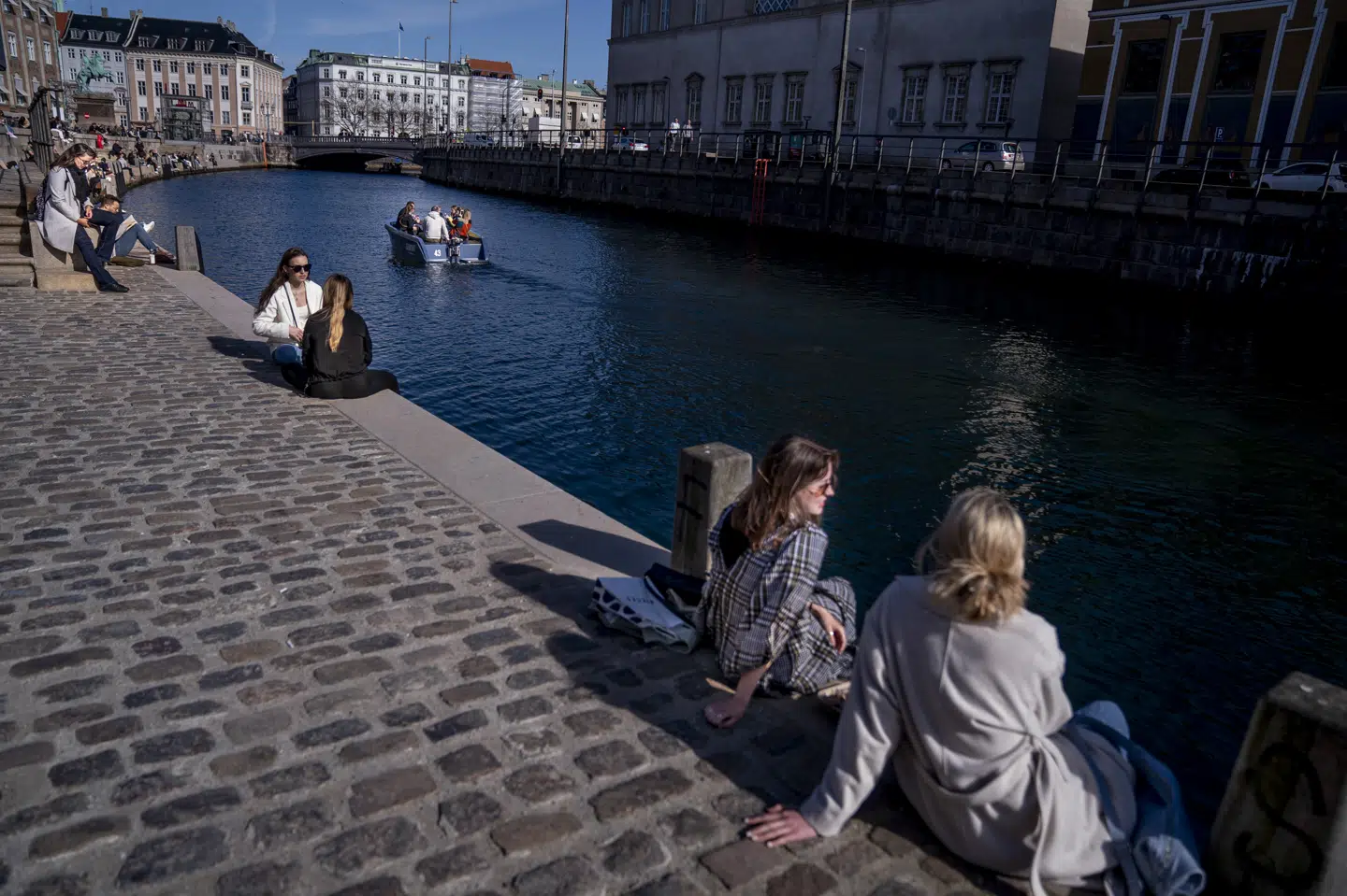 Fredag bliver ifølge DMI den pæneste dag i weekenden med sol og temperaturer op til 20 grader. (Arkivfoto) Liselotte Sabroe/Ritzau Scanpix