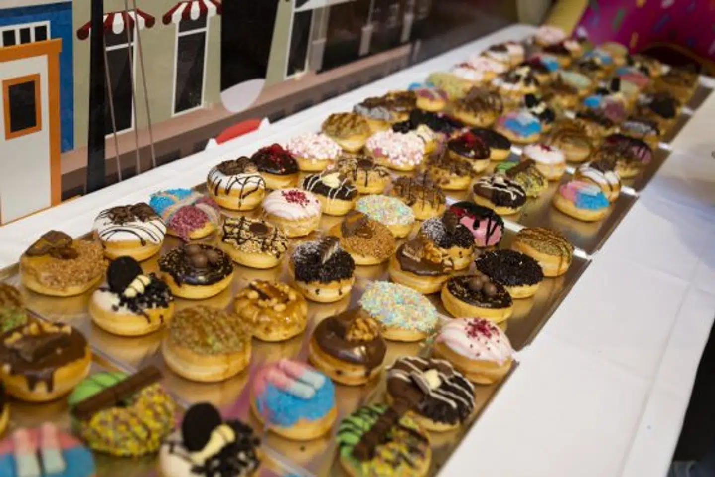 Der var selvfølgelig masser af gratis donuts til alle de fremmødte til Bronuts-receptionen i København.