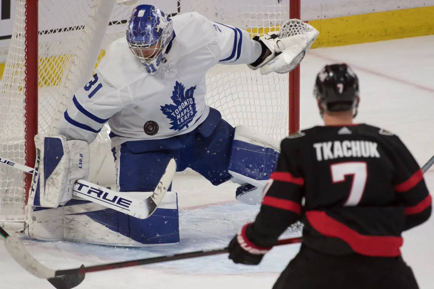 Frederik Andersen blev noteret for 24 redninger, da Toronto Maple Leafs tabte til Ottawa Senators. Marc Desrosiers/Ritzau Scanpix