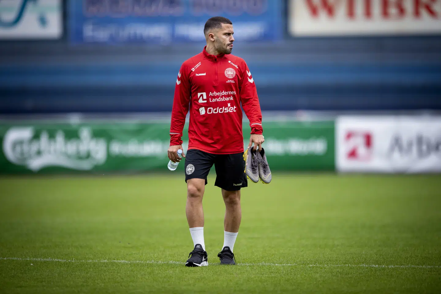 Riza Durmisi er udlånt til Salernitana fra Lazio i denne sæson, men netop de to klubbers lidt for tætte bånd kan spænde ben for førstnævntes oprykning. (Arkivfoto) Liselotte Sabroe/Ritzau Scanpix