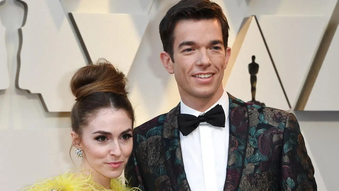 John Mulaney med sin kommende ekskone, Anna Marie Tendler.