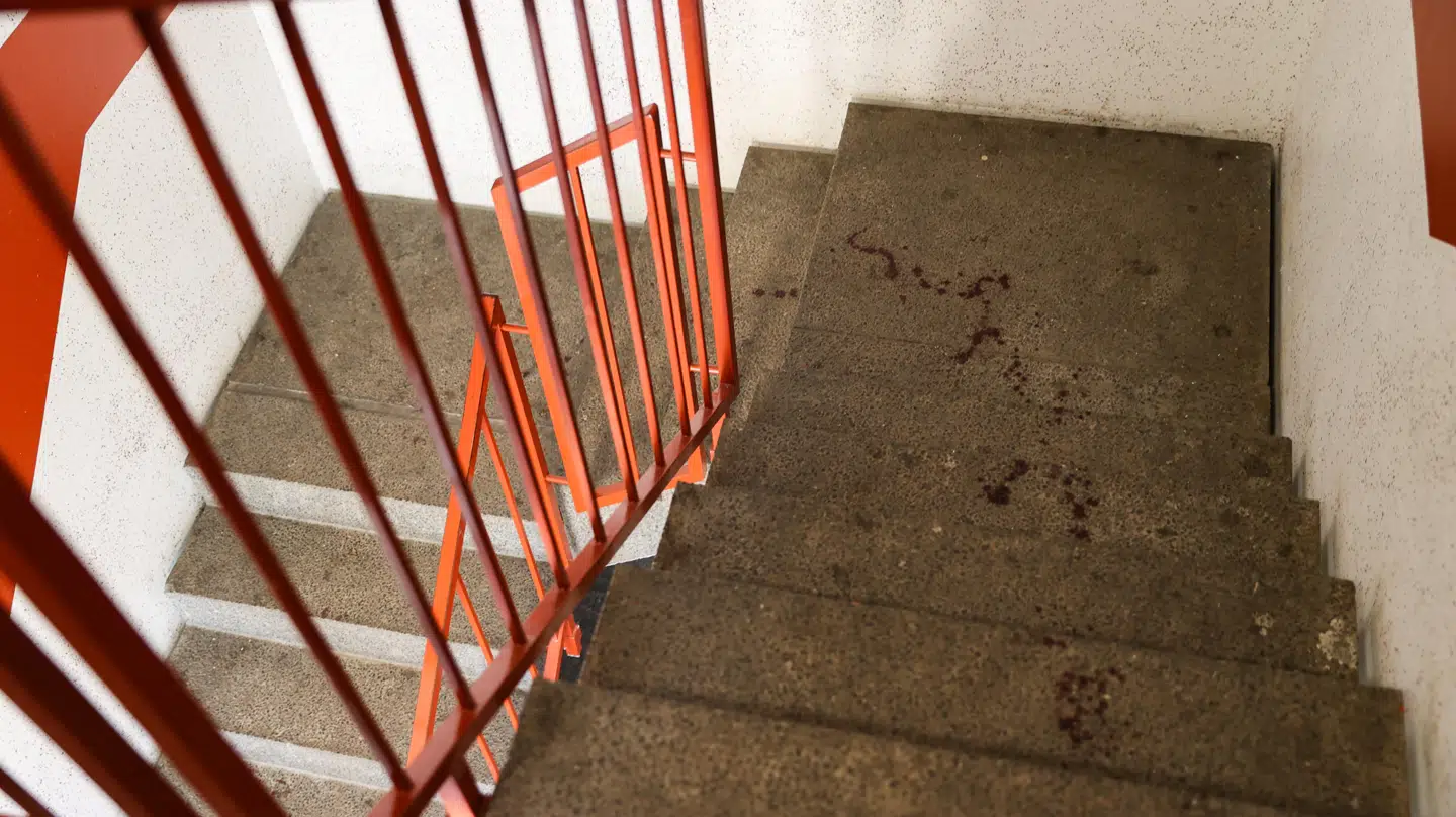 Det er på nuværende tidspunkt uklart, om den 30-årige mand fortsat er i kritisk tilstand.