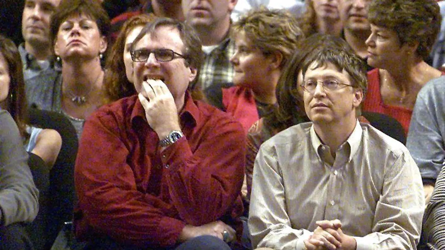 Bill Gates gik ikke særlig meget op i tøj og hygiejne, han har hans tidligere kæreste Ann Winblad fortalt til The Newyorker. »Bill går bare ikke op i tøj. Og han shygiejne er ikke god. Og hans briller - hvordan kan han se ud af dem? Men Bills attitude er. 'Jeg er i denne bestemte tankegang, og tøj og hygiejne er det sidste på listen«, fortaltre hun til mediet.