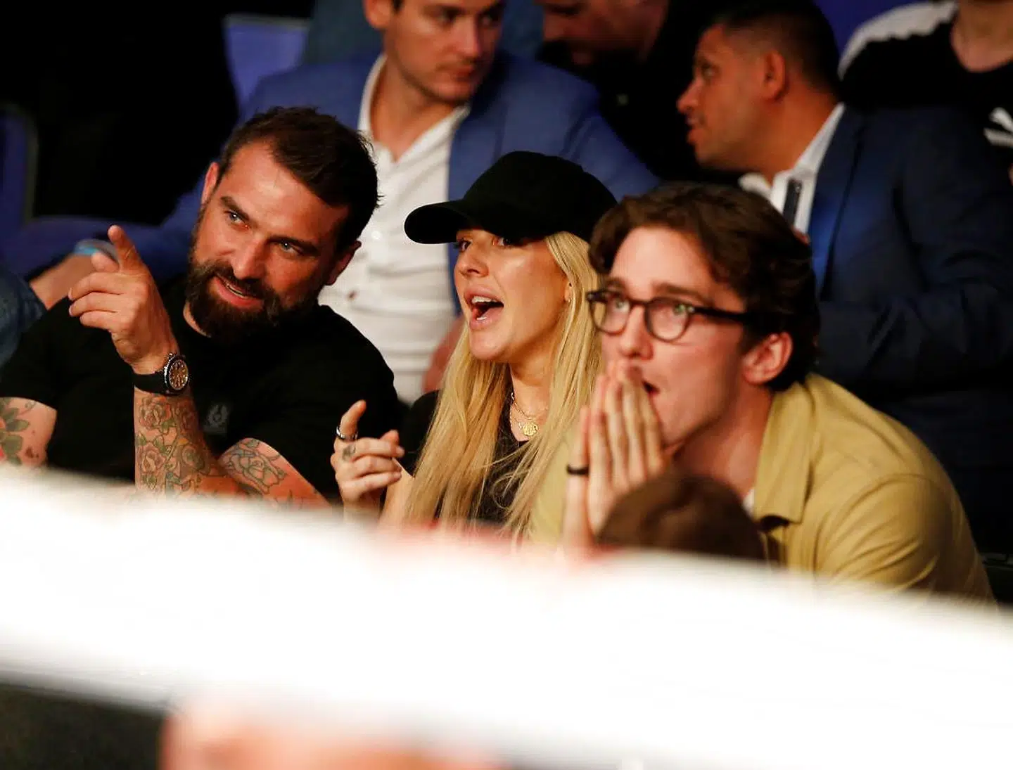Ellie Goulding med sin mand, Caspar Jopling (th.).