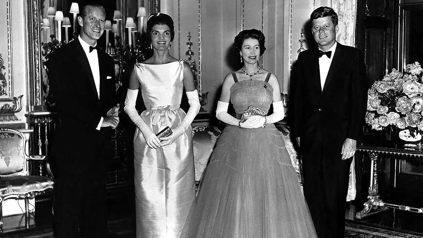 John F. Kennedy og 'Jackie' sammen med Dronning Elizabeth og prins Philip i 1961.