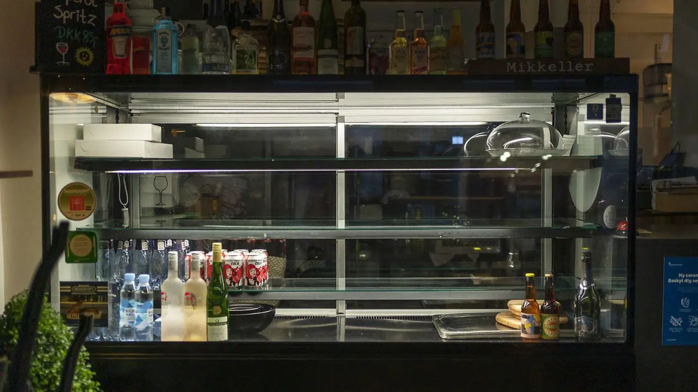 Lige nu er Anette Kjersgaards restaurant lukket. Og derfor bløder hun penge.