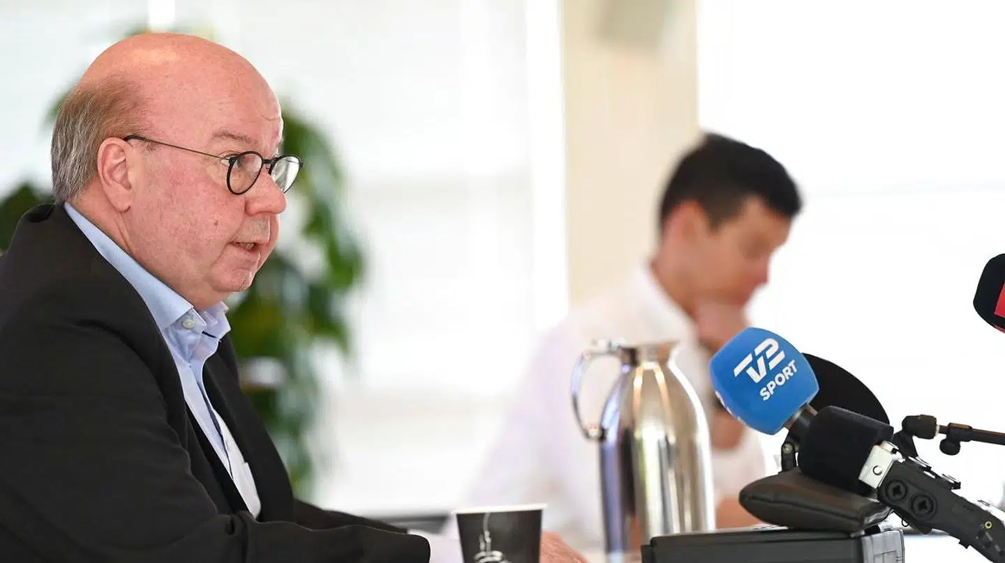 Jesper Møller (tv.), formand i DBU.