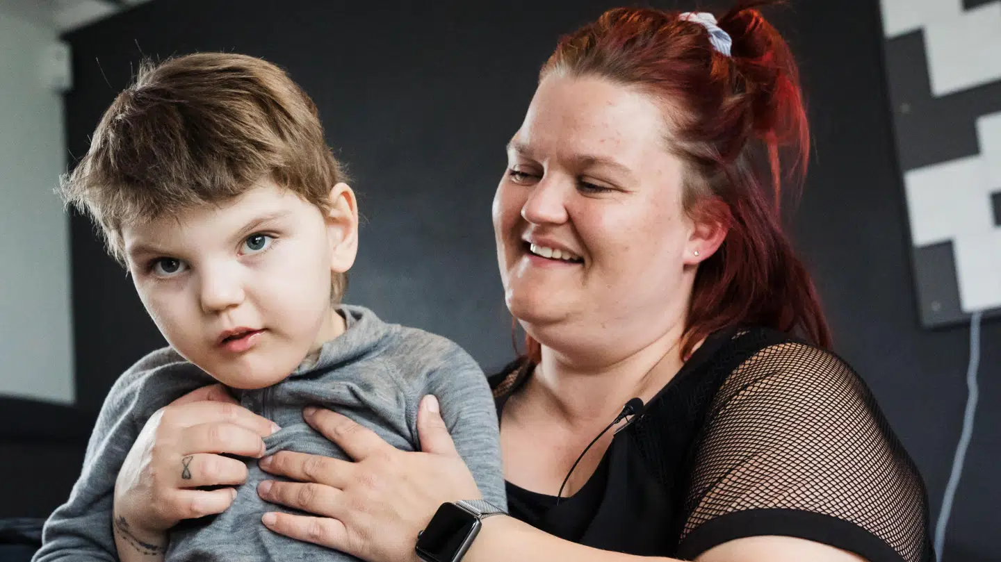 Valter ses her sammen med sin mor Anja. Foto: Kasper Løjtved/Byrd.