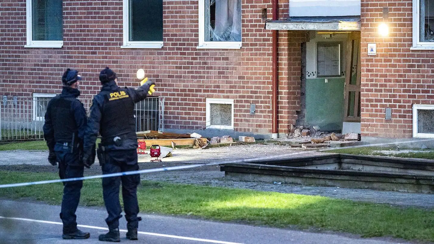 Politiet undersøger tre mulige bomber i Malmø. Her på Docentgatan.